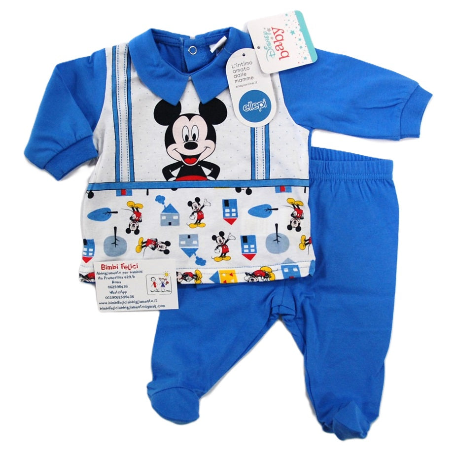 Completo clinica in cotone leggero composto da coprifasce bianco con Mickey Mouse, maniche, colletto e ghettine azzurre.