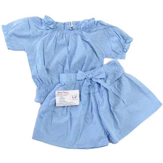 Completo da bambina composto da maglia e gonna pantalone celeste